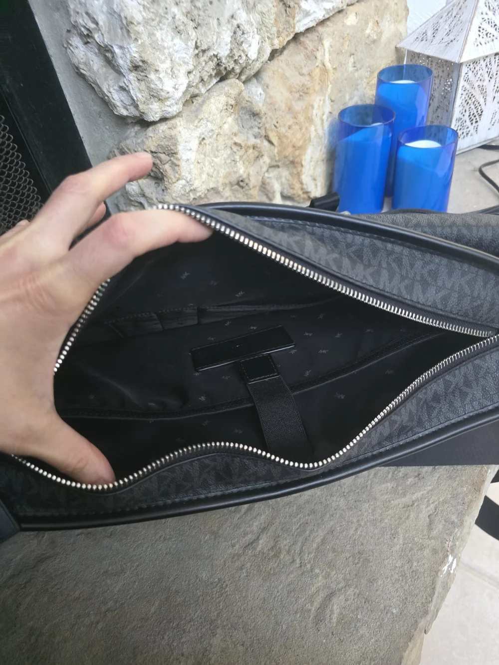 Michael Kors Men’s Dark Navy Blue Logo Messenger Bag